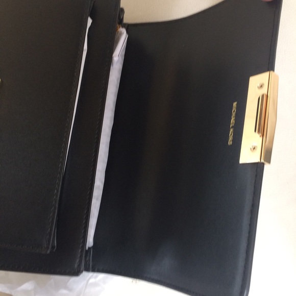 Michael Kors Jade Crossbody Handbag Black - Picture 6 of 8